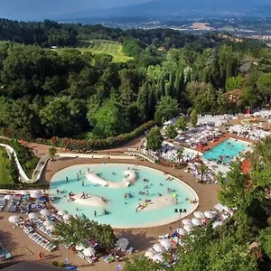 Ferienpark Hu Norcenni Girasole Village, Figline Valdarno